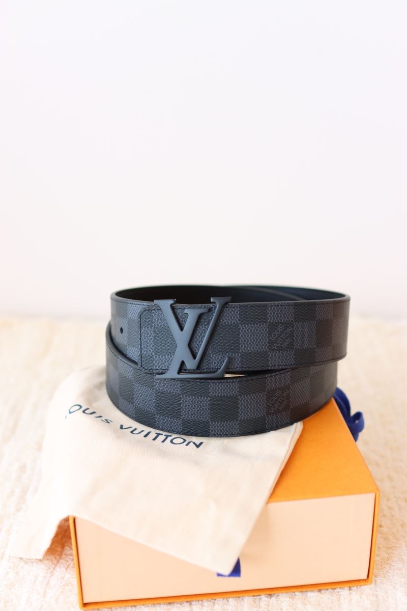l0vis Vvtt0n belts